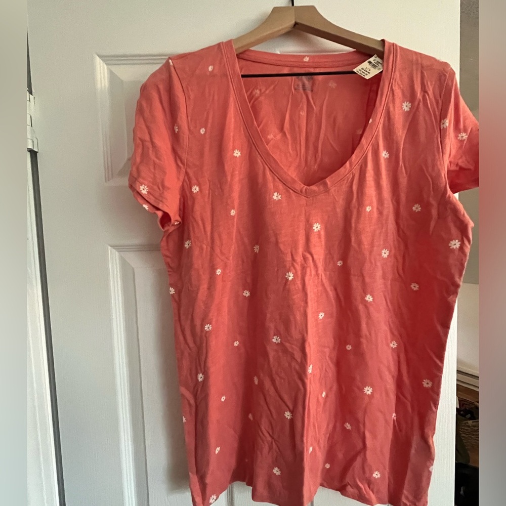 VS Pink tshirt